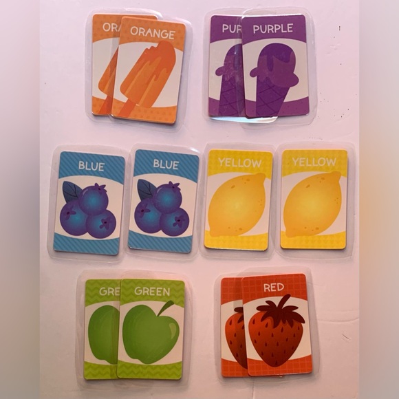 set of 11 matching picture cards - Picture 1 of 2